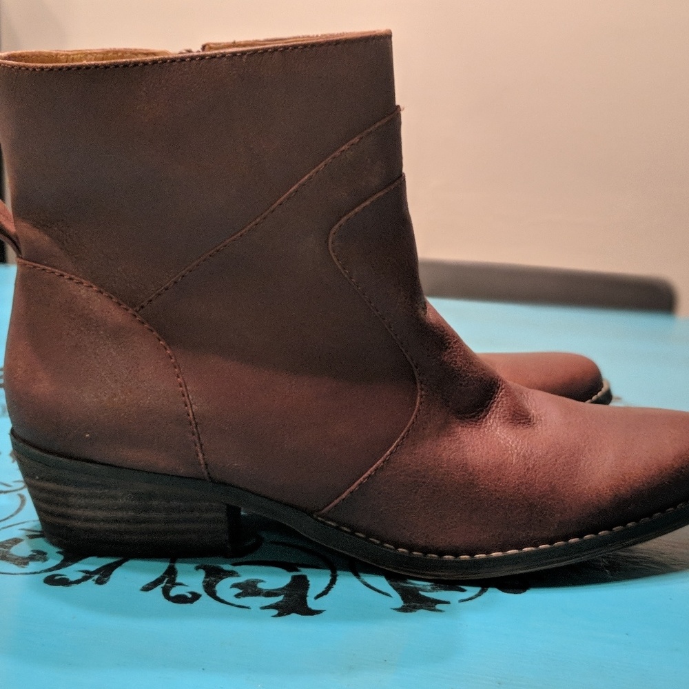 Nine West Leather Boots